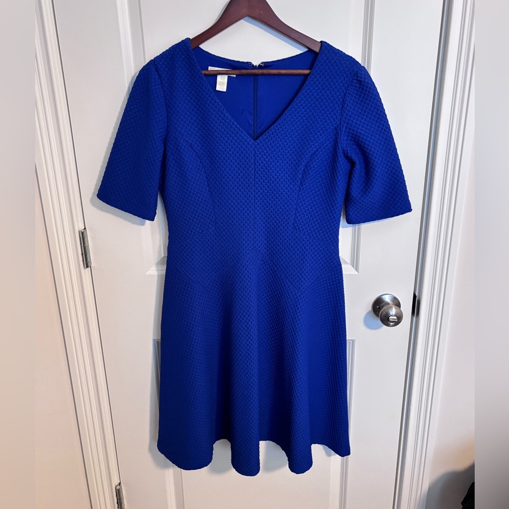 London Times | Textured Fit & Flare V-neck Dress